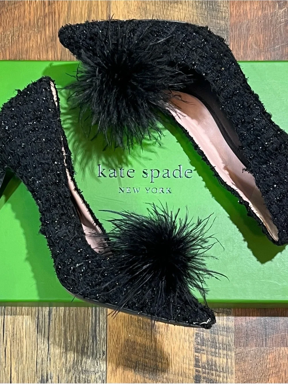Kate Spade New York Marabou Black Tweed Feather Pom Pom Pumps Heels Size 9